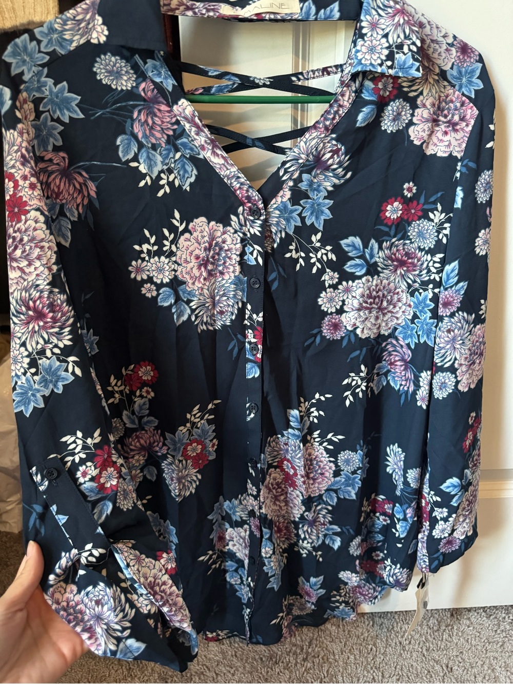 Floral Button-Front Women’s Top with Lace-Back Detail - Navy